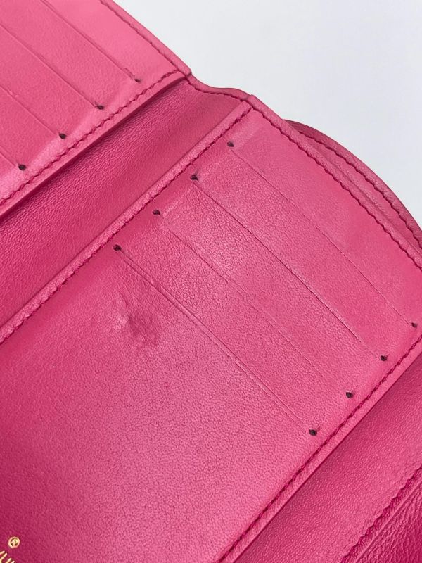 【9成新】LV Capucines 短夾 