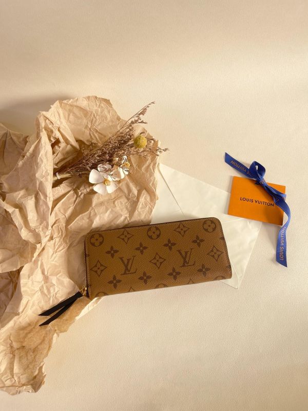 【未使用閒置品】LV Clémence 錢包 