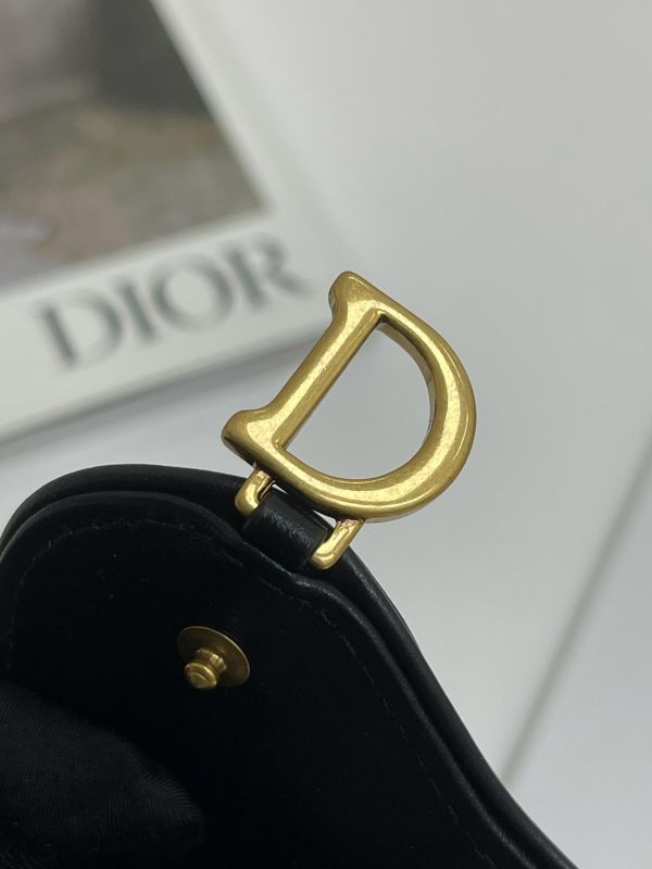 【閒置新品】Dior Saddle Lotus三折短夾 