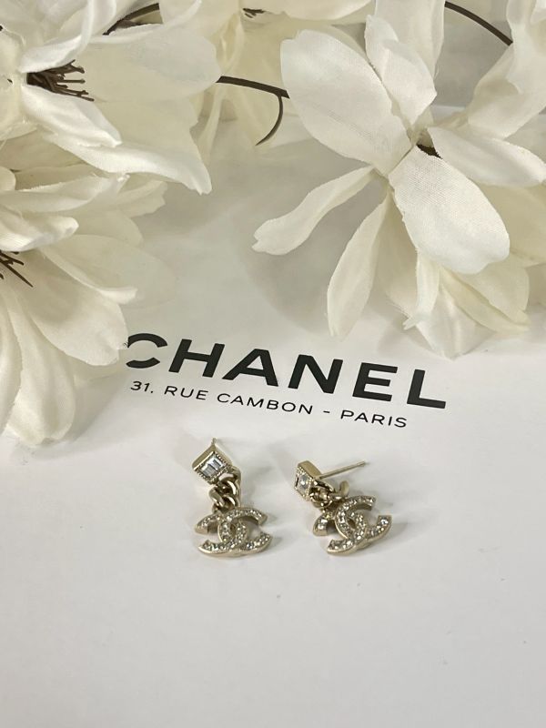 【分期0利率】CHANEL 方型水鑽及鍊條垂墜耳環【未使用閒置品】 