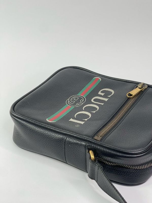 【9成新】GUCCI 復古印刷LOGO牛皮斜背包 