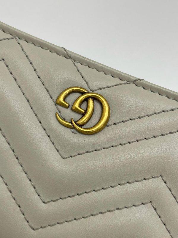 【99成新】GUCCI Marmont 愛心兩摺拉鍊零錢袋短夾 