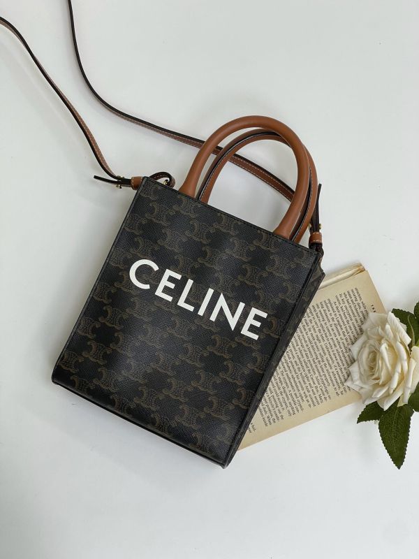 【95成新】CELINE老花琴譜包 