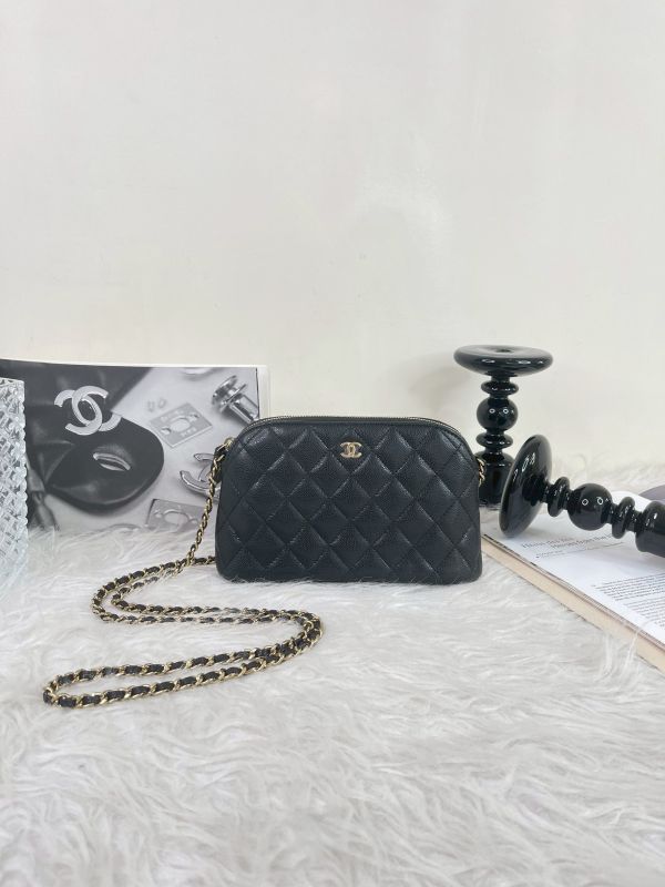 【分期0利率】CHANEL 24A 顆粒牛皮貝殼包【99成新】 