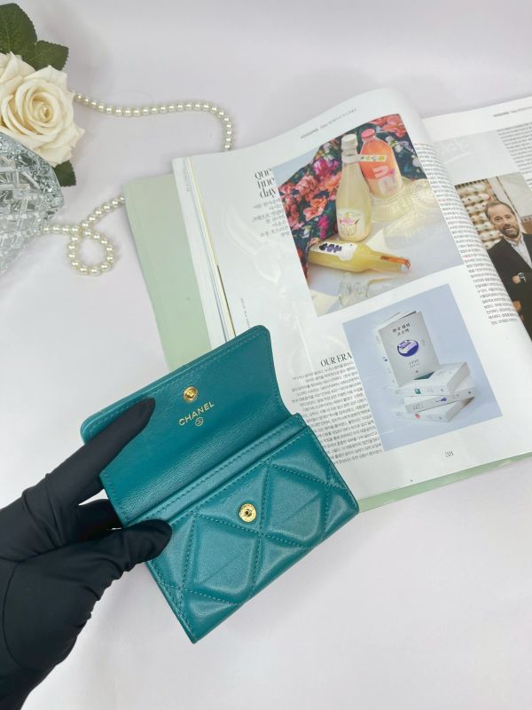 【分期0利率】CHANEL 19口蓋卡包【9成新】 