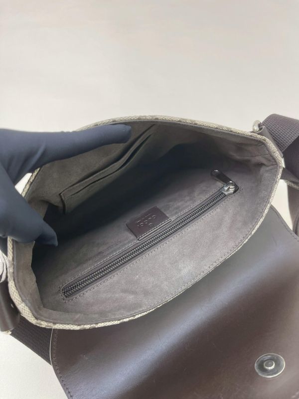 【9成新】GUCCI 男款老花斜背包 