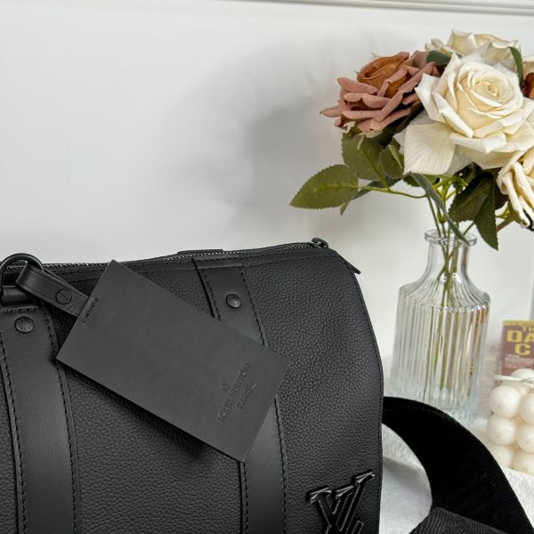 【99成新】【12期0利率] LV City Keepall(補尾款賣場） 