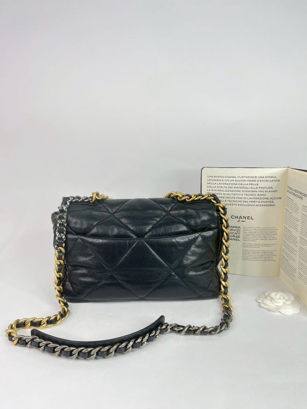 【9成新】CHANEL 19大型口蓋包 