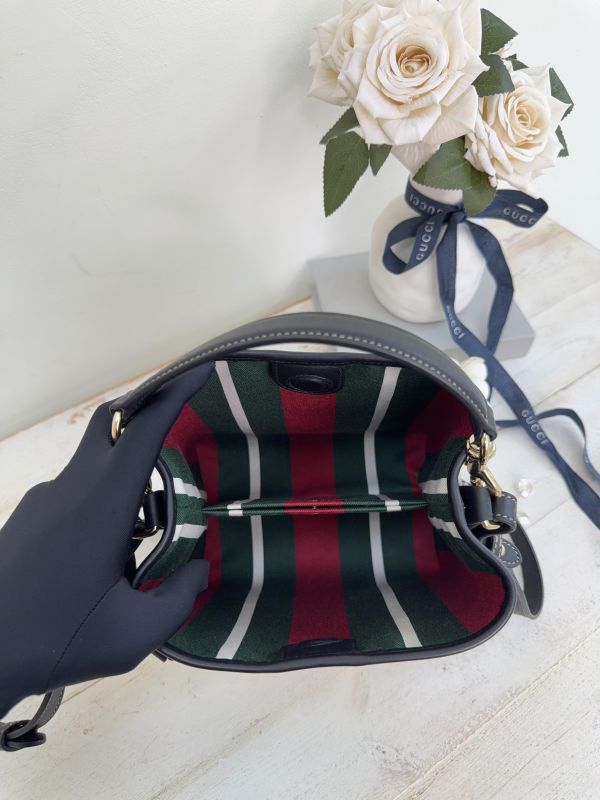 【99成新】GUCCI GG Emblem系列小號水桶包 