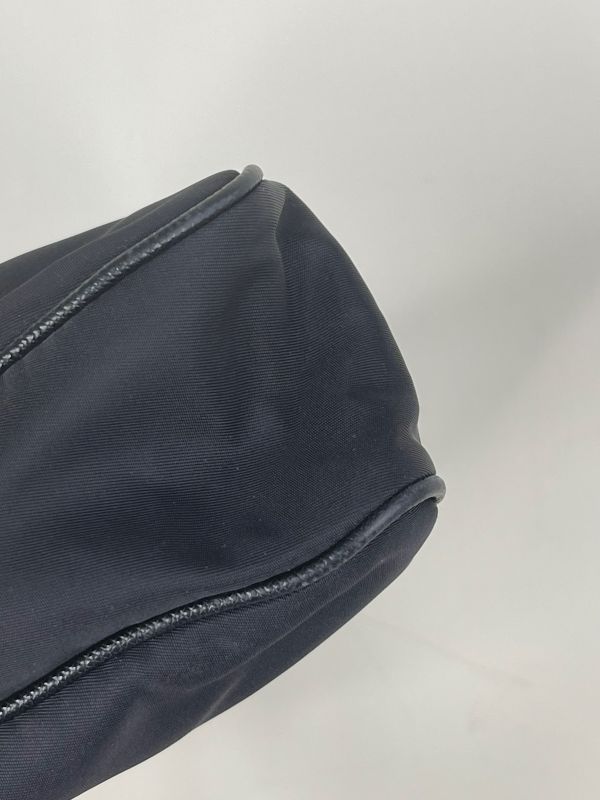 【分期0利率】PRADA Re-Edition 2005 Re-Nylon 迷你腋下包【9成新】 