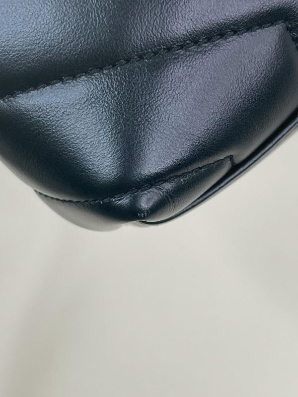 【95成新】YSL LOULOU Toy 