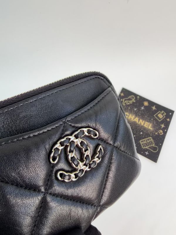 【9成新】CHANEL 19 吐司拉鍊零錢包 
