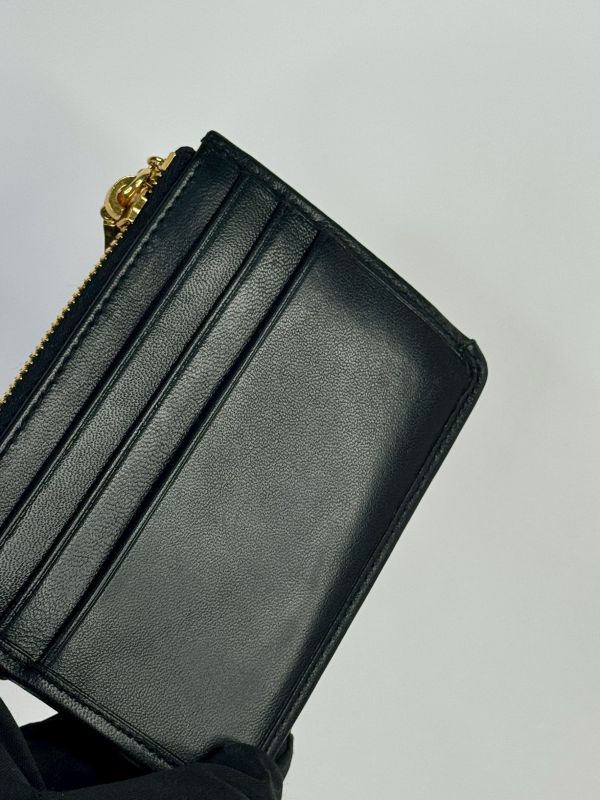 【95成新】MIUMIU Matelassé帕皮皮革卡片套 