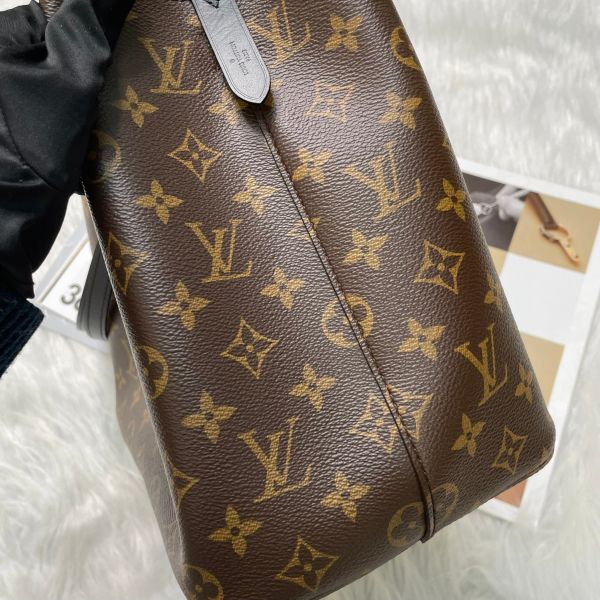 【9.9成新】【12期0利率】LV NéoNoé水桶包 黑 