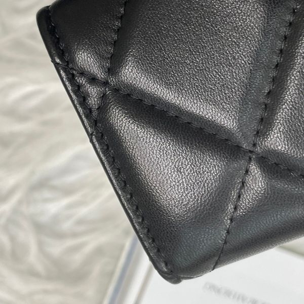 【12期0利率】CHANEL 19口蓋卡包【全新閒置】 