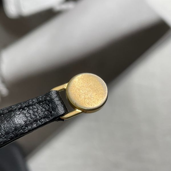 【12期0利率】Chanel 鉚釘牛皮Deauville後背包【9成新】 