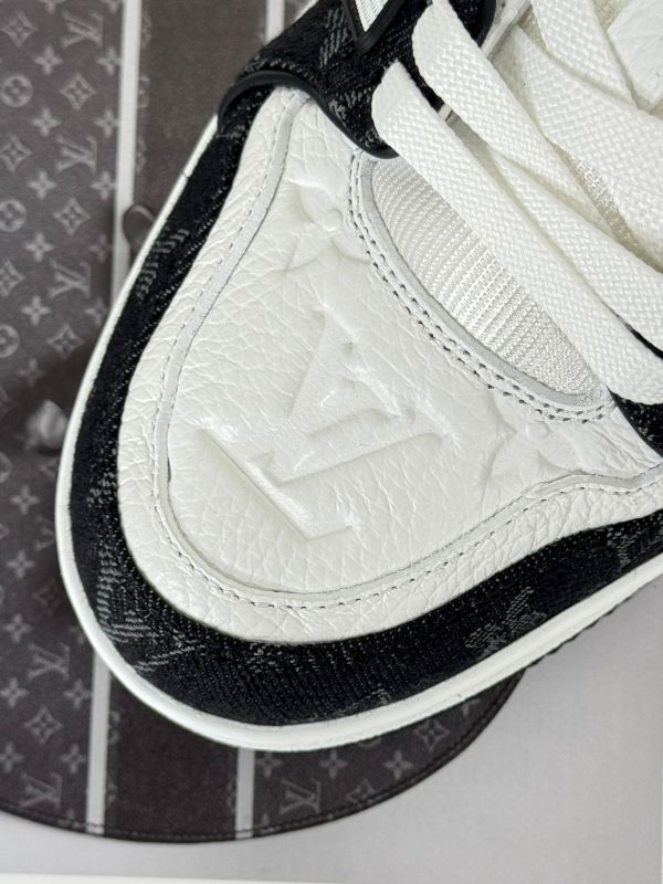 【分期0利率】LV Trainer 運動鞋  女段38號【未使用閒置品】 
