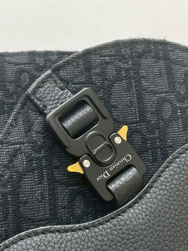【95成新】DIOR Saddle 郵差包 