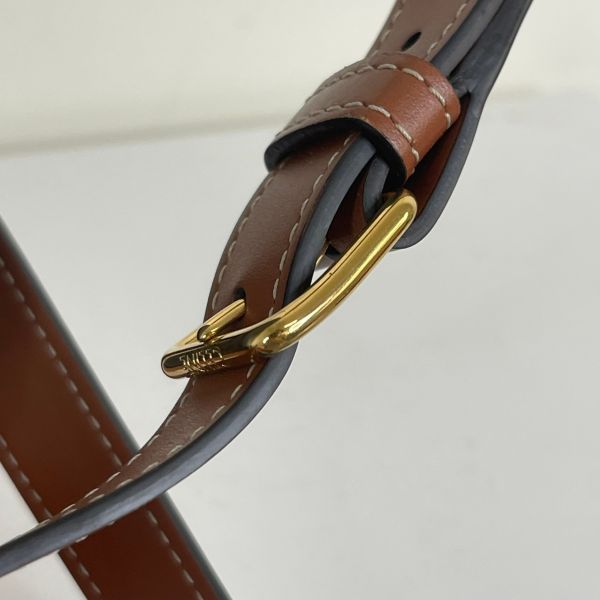 【12期0利率】CELINE  TRIOMPHE老花小號水桶包【95成新】 