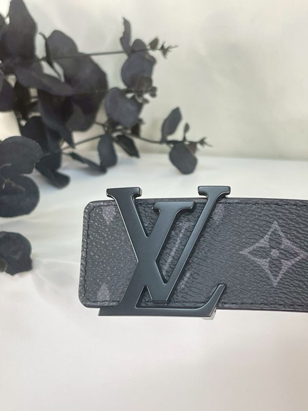 【分期0利率】LV  Initiales啞面黑色皮帶 40MM【全新品】 