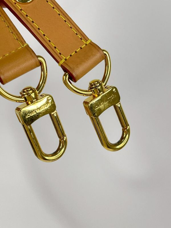 【95成新】LV LOOP PM 