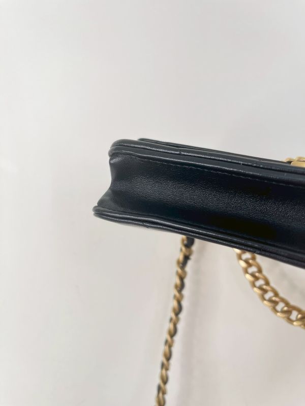 【分期0利率】CHANEL 19 WOC 【95成新】 