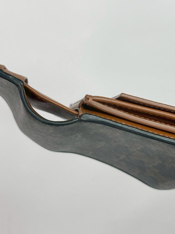 【9成新】CELINE凱旋門三摺短夾 