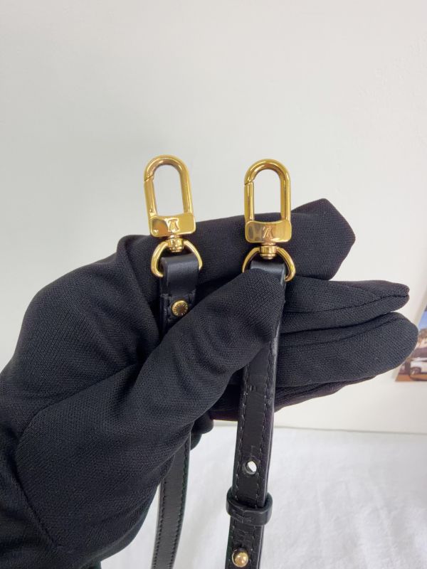 【95成新】LV Palm Springs Mini 