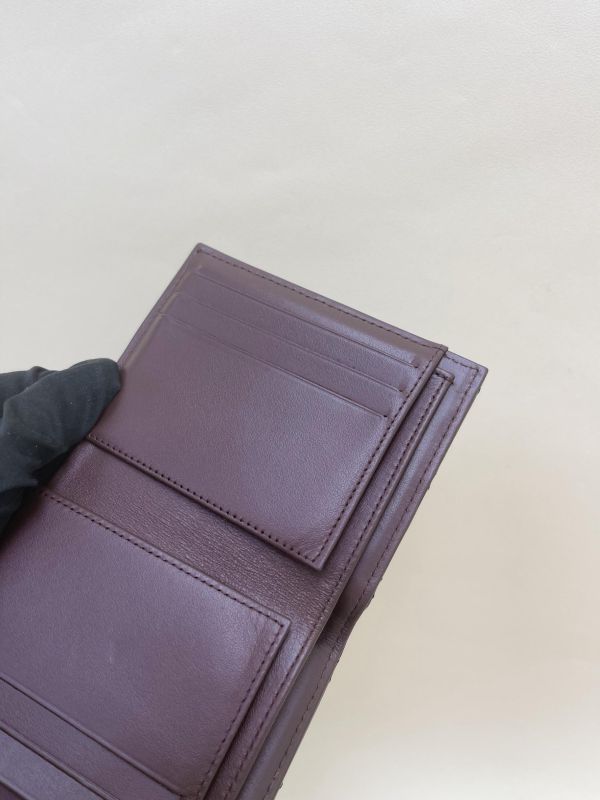 【9成新】CHANEL COCO 背面拉鍊三折短夾 