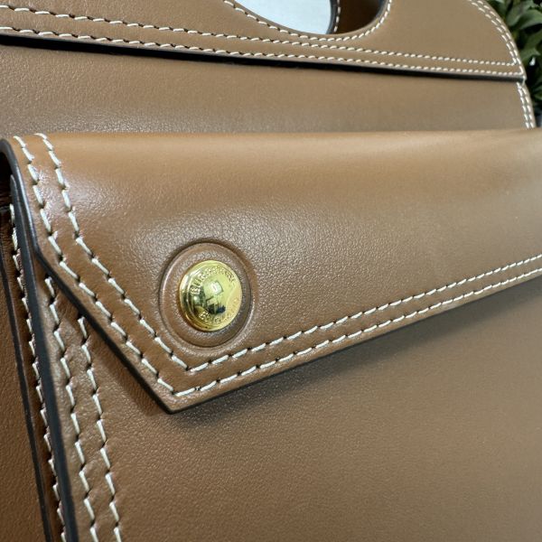 【12期0利率】BURBERRY MINI pocket bag 手提 斜背包 焦糖色【95成新】 