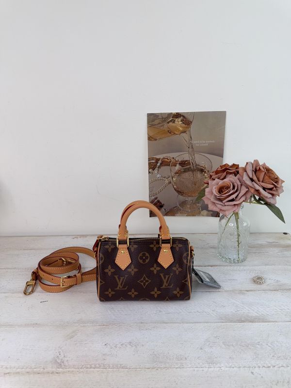 【99成新】LV NANO SPEEDY 