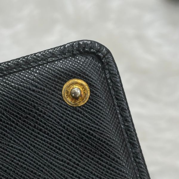 【12期0利率】PRADA 浮雕LOGO防刮牛皮長夾【85成新】 