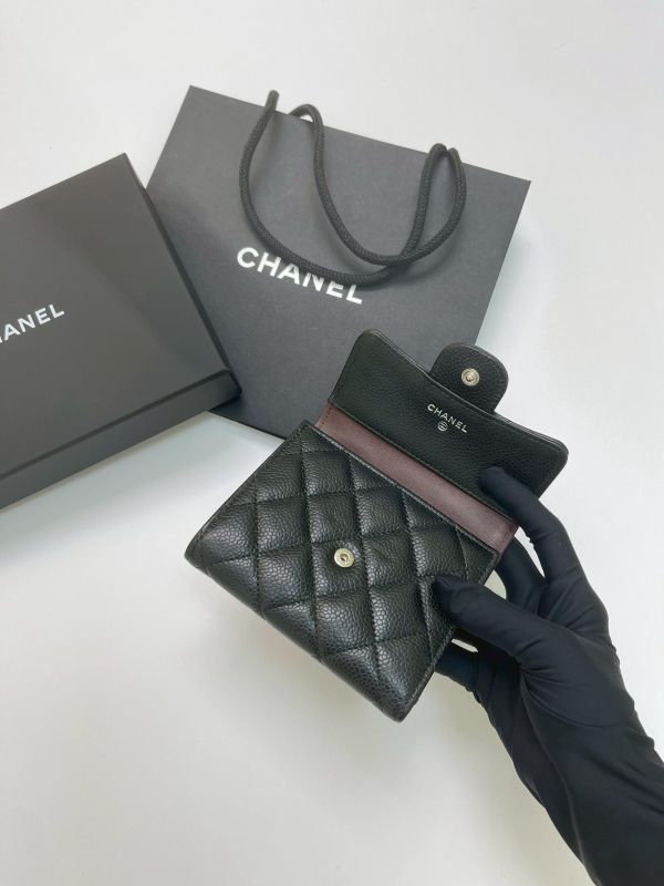 【99成新】CHANEL COCO 背面拉鍊三折短夾 