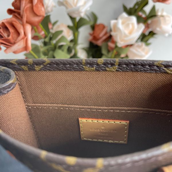 【12期0利率】LV Petit Sac Plat迷你琴譜包【99成】 