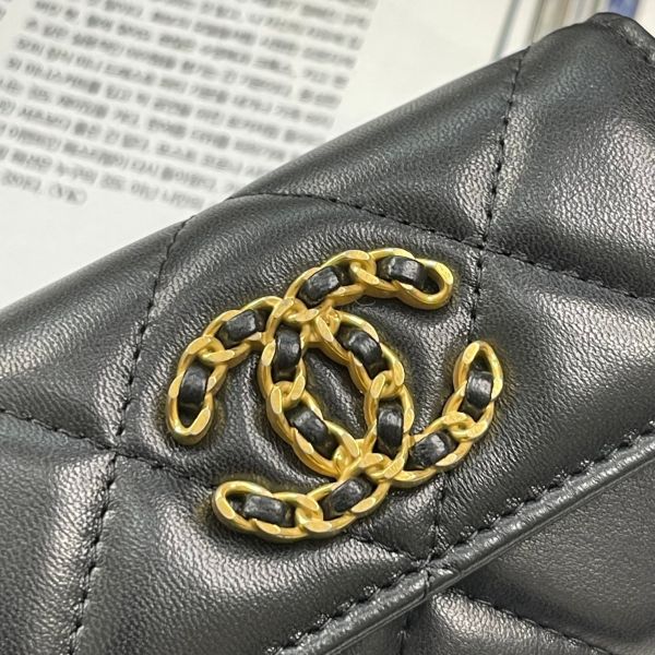 【12期0利率】CHANEL 19口蓋卡包【全新閒置】 