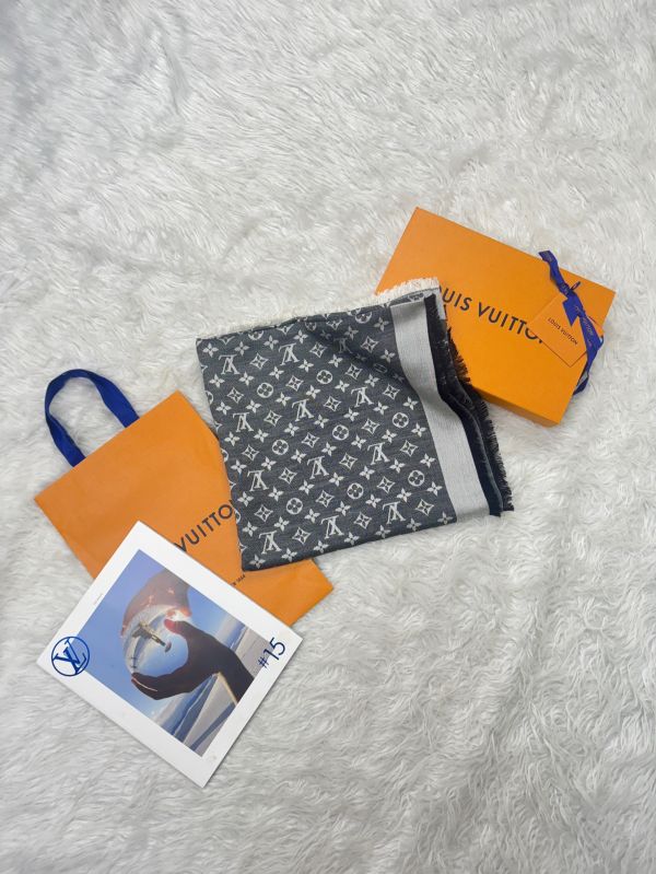 【分期0利率】LV Monogram Denim 披肩 【未使用閒置品】 