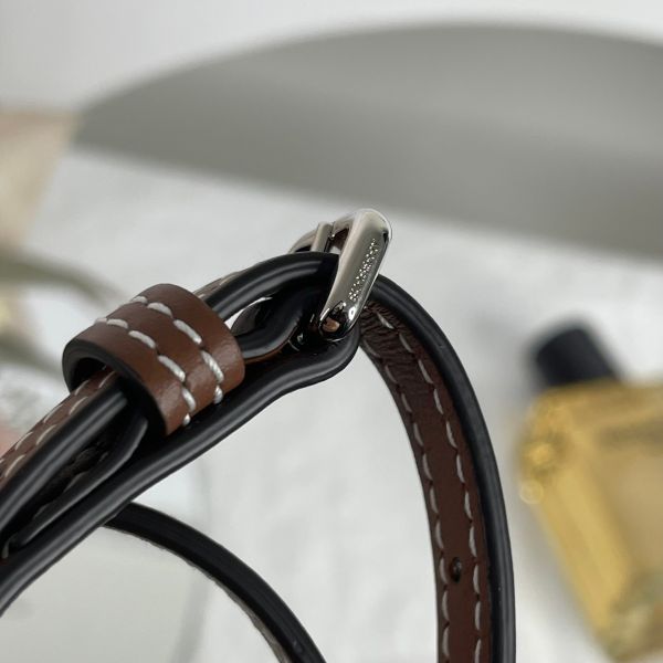 【95成新】【12期0利率】BURBERRY  Pocket 字母帆布拼接小牛皮MICRO斜背包 