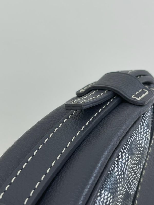 【95成新】GOYARD  半月包 