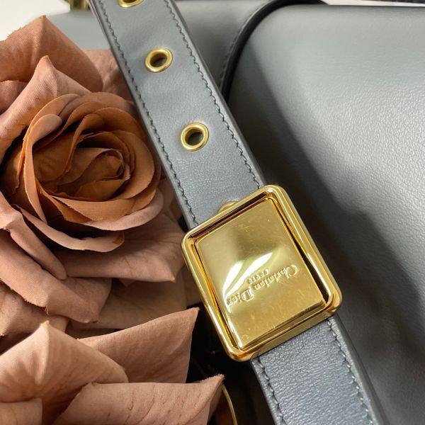 【12期0利率】【二手】Dior 30 MONTAIGNE 手袋 