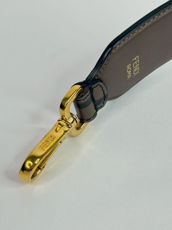 【分期0利率】FENDI 老花短背帶【9成新】 