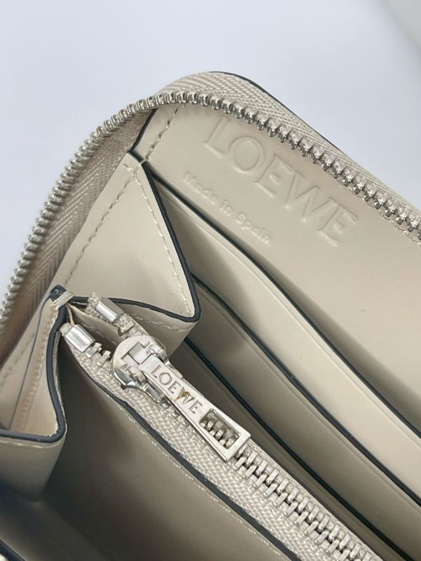 【分期0利率】LOEWE PUZZLE 拉鍊長夾【99成新】 