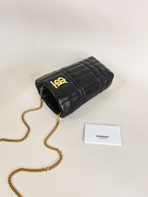 【分期0利率】BURBERRY  LOLA  TB  MICRO 水桶包【95成新】 