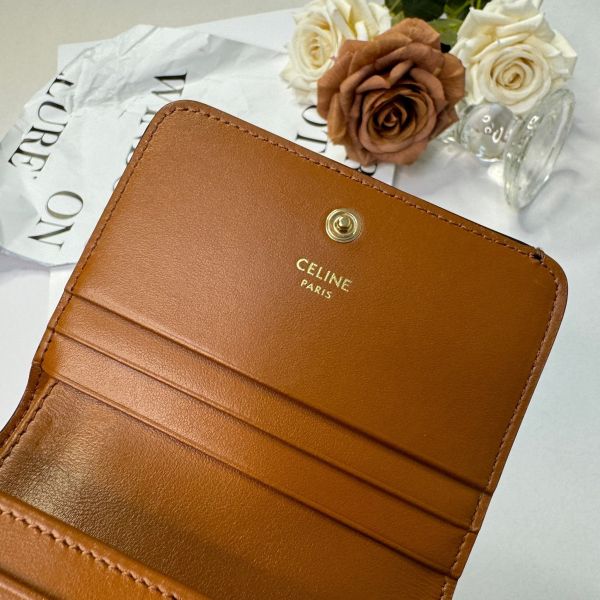 【12期0利率】【現金價】CELINE 標誌印花TRIOMPHE COMPACT銀包 黃褐色 