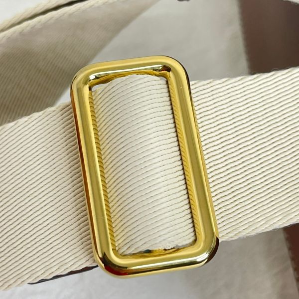 【12期0利率】BURBERRY HORSEFERRY 印花帆布斜背包【95成新】 