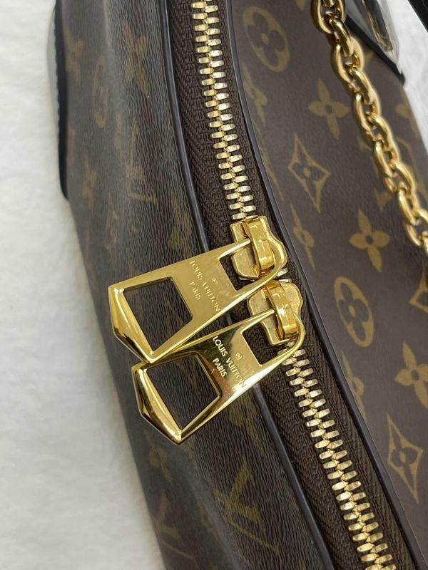 【9成新】LV Boulogne牛角包 