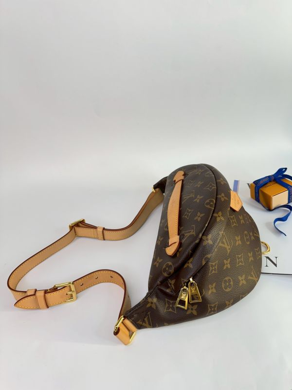 【9成新】LV Bumbag老花腰包 