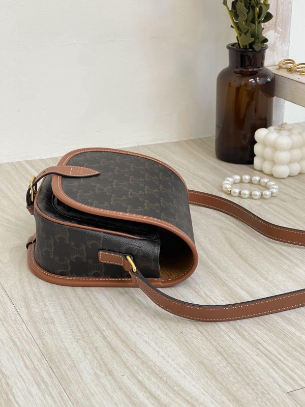 【95成新】CELINE Triomphe帆布中型Folco手袋 