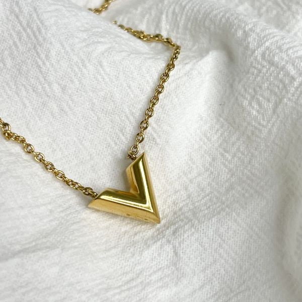 【12期0利率】LV  Essential V 項鏈 【9成新】 