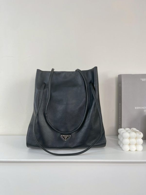 【9成新】PRADA 束口水桶包 