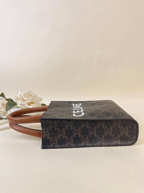 【9成新】CELINE老花琴譜包 